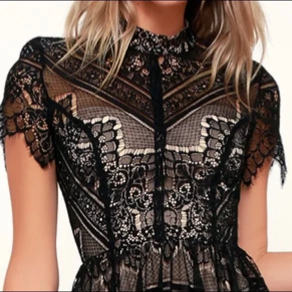 Lulu’s Ryse the Label Katie Black and Nude Lace Short Sleeve Skater Dress - Picture 4 of 15